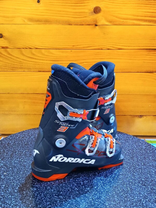 LYŽIARKY NORDICA SPEEDMACHINE J3 GREY 22MP